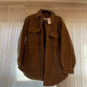 American Eagle Teddy Jacket (BRAND NEW)